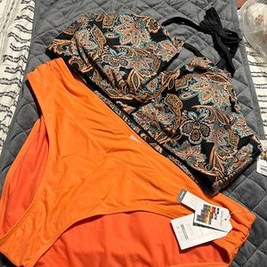 V waistband bikini bottom